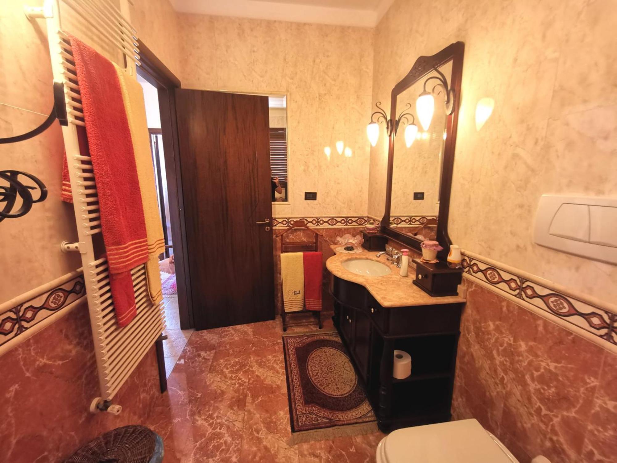 Camera Matrimoniale con Bagno Privato Esterno